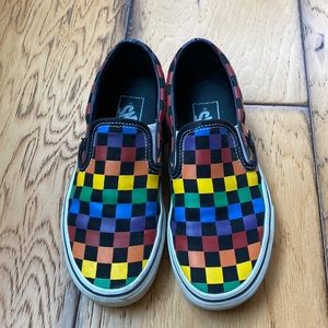 Vans rainbow slip on